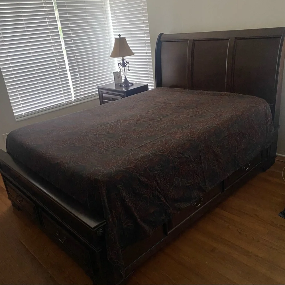 Ralph Lauren Paisley Duvet and Shams